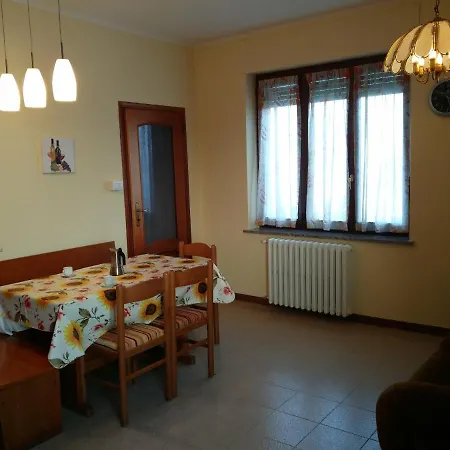 Cascina Luisa - Bruno Lägenhet